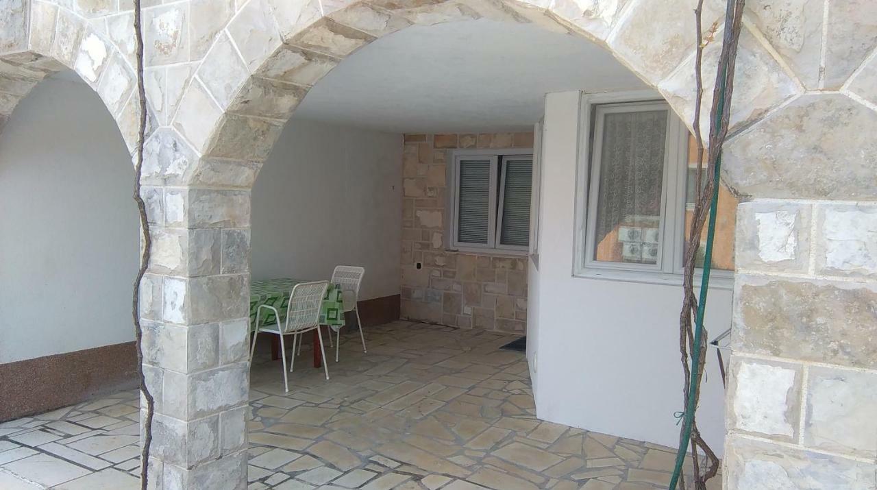 Apartments Loncarevic Slano Bagian luar foto